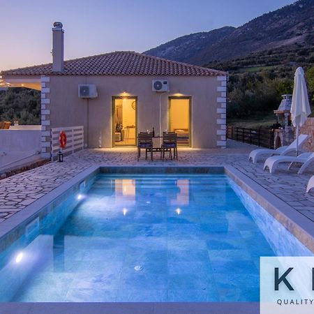 Skoumas Villa Surrounded By Olive Trees! Vlachata Екстериор снимка